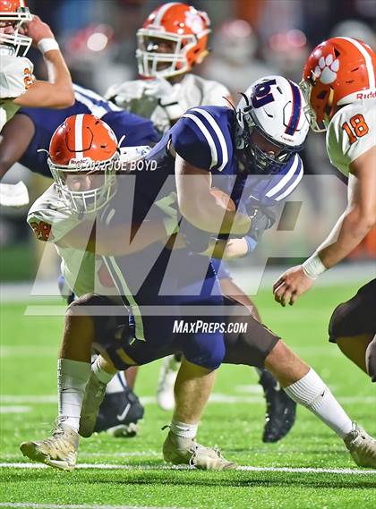 Thumbnail 3 in Grissom @ Bob Jones photogallery.