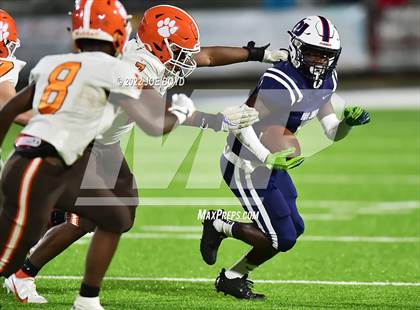 Thumbnail 3 in Grissom @ Bob Jones photogallery.