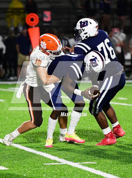 Thumbnail 1 in Grissom @ Bob Jones photogallery.