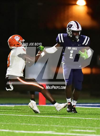 Thumbnail 2 in Grissom @ Bob Jones photogallery.