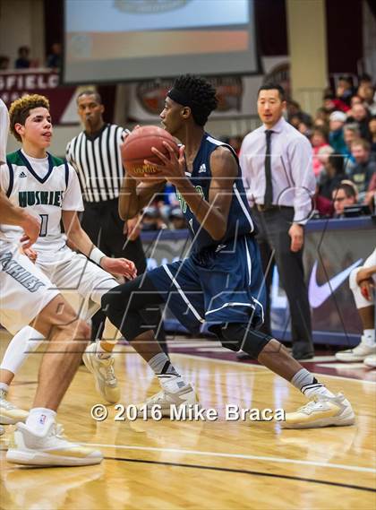 Thumbnail 1 in Chino Hills vs. High Point Christian Academy (Spalding Hoophall Classic) photogallery.