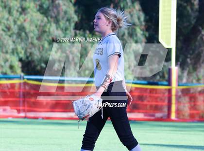 Thumbnail 1 in Calabasas @ Oaks Christian photogallery.