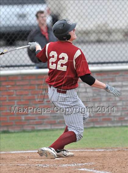 Thumbnail 2 in St. Francis vs. Clovis West (Hard 9 National Classic) photogallery.