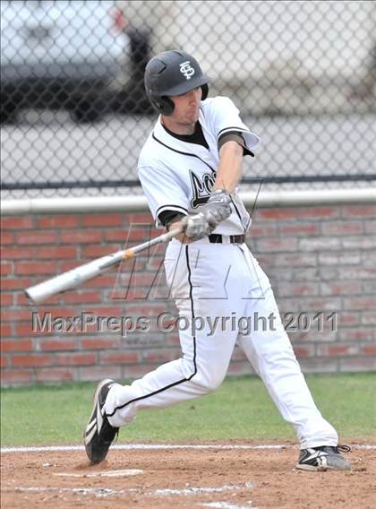 Thumbnail 2 in St. Francis vs. Clovis West (Hard 9 National Classic) photogallery.