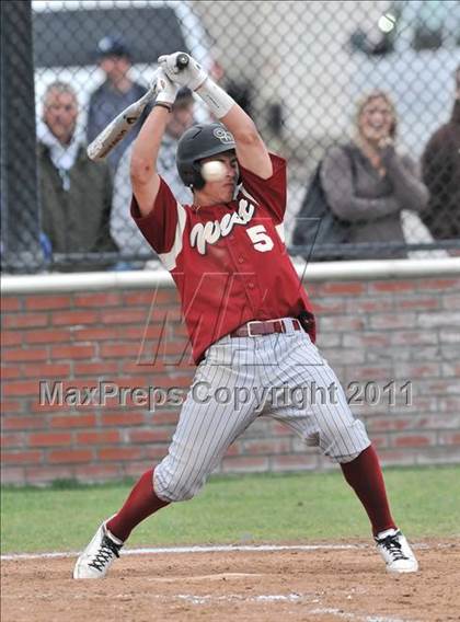 Thumbnail 2 in St. Francis vs. Clovis West (Hard 9 National Classic) photogallery.