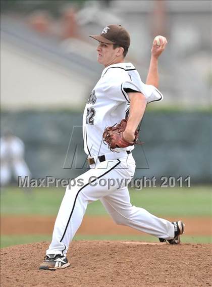 Thumbnail 2 in St. Francis vs. Clovis West (Hard 9 National Classic) photogallery.