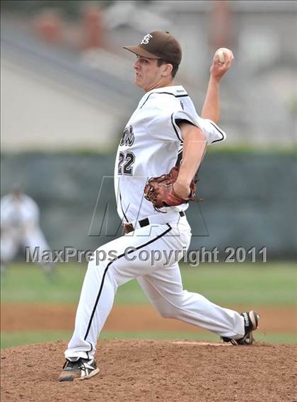 Thumbnail 3 in St. Francis vs. Clovis West (Hard 9 National Classic) photogallery.