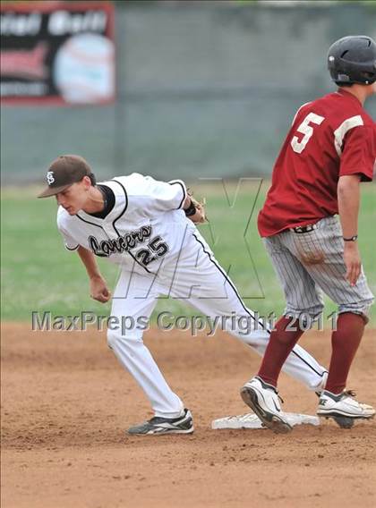 Thumbnail 1 in St. Francis vs. Clovis West (Hard 9 National Classic) photogallery.