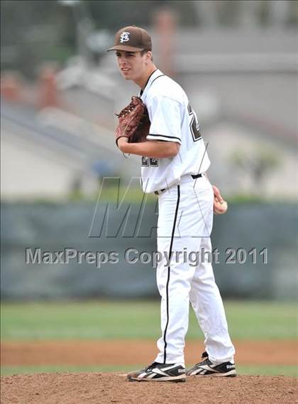 Thumbnail 1 in St. Francis vs. Clovis West (Hard 9 National Classic) photogallery.