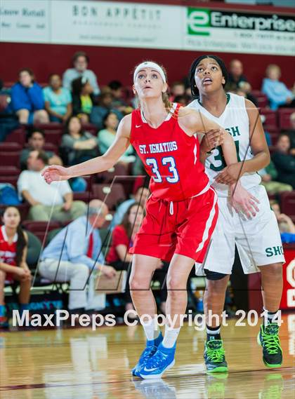 Thumbnail 3 in St. Ignatius vs. Sacred Heart Cathedral (CIF CCS Open Division Final) photogallery.