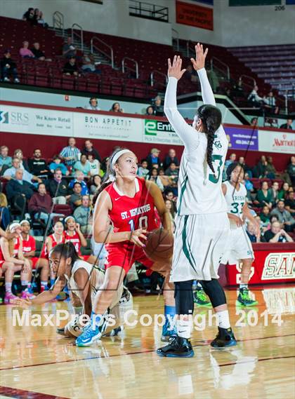 Thumbnail 1 in St. Ignatius vs. Sacred Heart Cathedral (CIF CCS Open Division Final) photogallery.