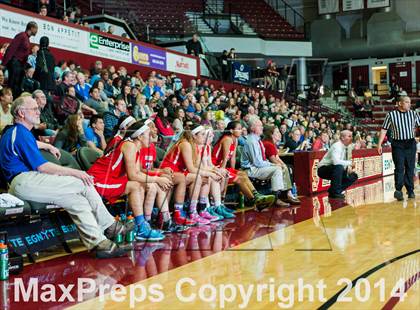 Thumbnail 2 in St. Ignatius vs. Sacred Heart Cathedral (CIF CCS Open Division Final) photogallery.