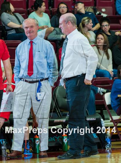 Thumbnail 1 in St. Ignatius vs. Sacred Heart Cathedral (CIF CCS Open Division Final) photogallery.