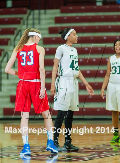 Thumbnail 2 in St. Ignatius vs. Sacred Heart Cathedral (CIF CCS Open Division Final) photogallery.