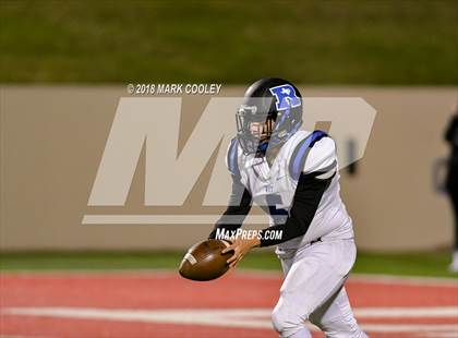 Thumbnail 1 in Clifton vs. Rice (UIL 3A D2 Bi-District) photogallery.