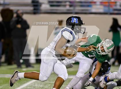Thumbnail 3 in Clifton vs. Rice (UIL 3A D2 Bi-District) photogallery.