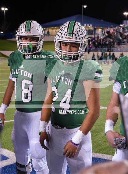 Thumbnail 2 in Clifton vs. Rice (UIL 3A D2 Bi-District) photogallery.
