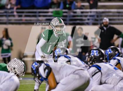 Thumbnail 1 in Clifton vs. Rice (UIL 3A D2 Bi-District) photogallery.