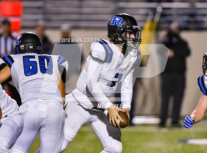 Thumbnail 2 in Clifton vs. Rice (UIL 3A D2 Bi-District) photogallery.