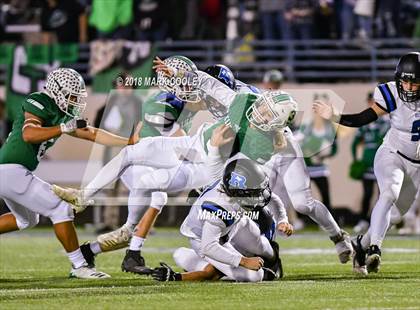 Thumbnail 2 in Clifton vs. Rice (UIL 3A D2 Bi-District) photogallery.