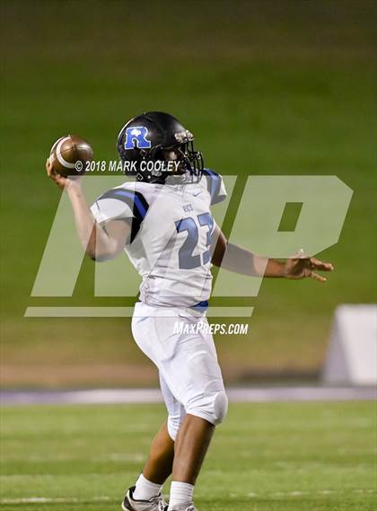 Thumbnail 1 in Clifton vs. Rice (UIL 3A D2 Bi-District) photogallery.