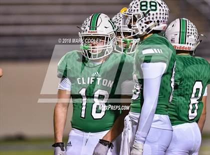 Thumbnail 3 in Clifton vs. Rice (UIL 3A D2 Bi-District) photogallery.