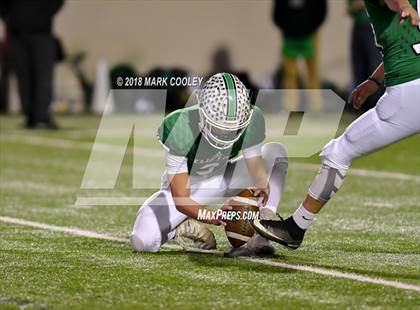 Thumbnail 1 in Clifton vs. Rice (UIL 3A D2 Bi-District) photogallery.