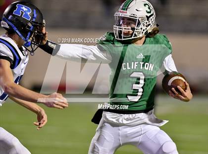 Thumbnail 1 in Clifton vs. Rice (UIL 3A D2 Bi-District) photogallery.