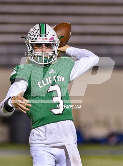 Thumbnail 2 in Clifton vs. Rice (UIL 3A D2 Bi-District) photogallery.