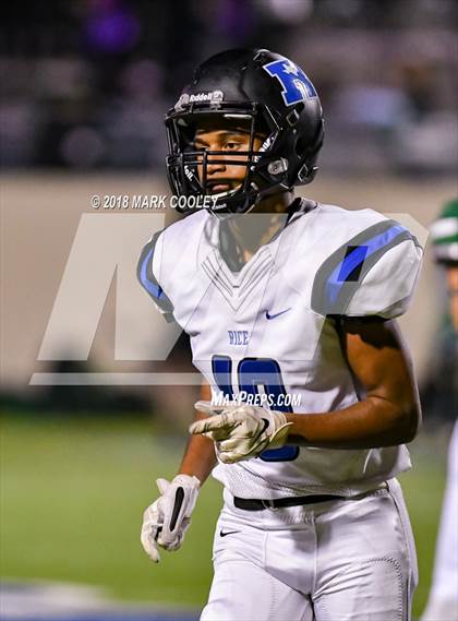 Thumbnail 1 in Clifton vs. Rice (UIL 3A D2 Bi-District) photogallery.