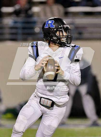 Thumbnail 1 in Clifton vs. Rice (UIL 3A D2 Bi-District) photogallery.