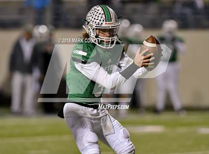 Thumbnail 3 in Clifton vs. Rice (UIL 3A D2 Bi-District) photogallery.