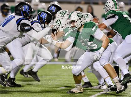 Thumbnail 2 in Clifton vs. Rice (UIL 3A D2 Bi-District) photogallery.