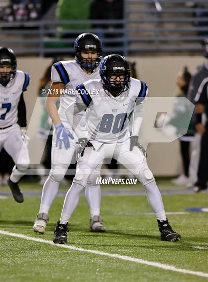Thumbnail 3 in Clifton vs. Rice (UIL 3A D2 Bi-District) photogallery.