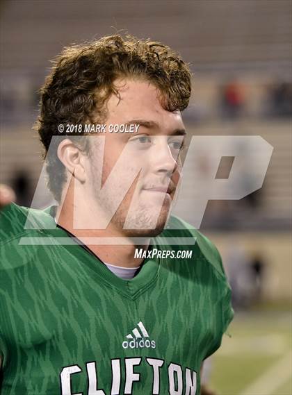 Thumbnail 3 in Clifton vs. Rice (UIL 3A D2 Bi-District) photogallery.