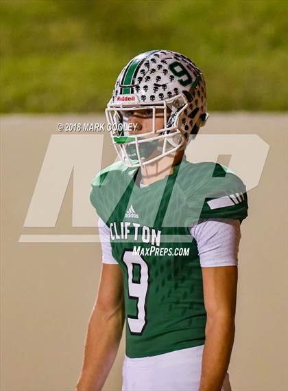 Thumbnail 1 in Clifton vs. Rice (UIL 3A D2 Bi-District) photogallery.