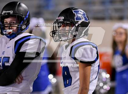 Thumbnail 1 in Clifton vs. Rice (UIL 3A D2 Bi-District) photogallery.
