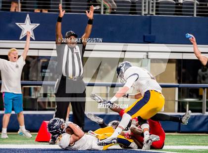 Thumbnail 1 in Highland Park vs. Mansfield Legacy (UIL 5A D1 Quarter-Final) photogallery.