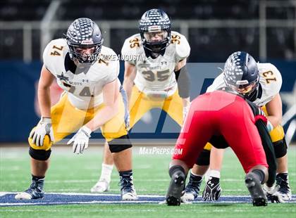Thumbnail 2 in Highland Park vs. Mansfield Legacy (UIL 5A D1 Quarter-Final) photogallery.