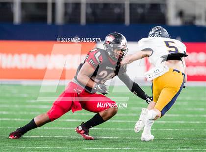 Thumbnail 3 in Highland Park vs. Mansfield Legacy (UIL 5A D1 Quarter-Final) photogallery.