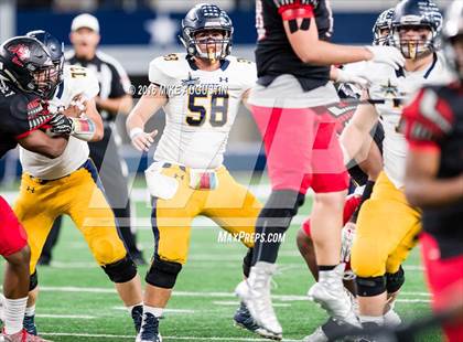 Thumbnail 3 in Highland Park vs. Mansfield Legacy (UIL 5A D1 Quarter-Final) photogallery.