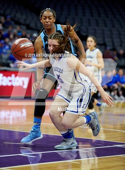 Thumbnail 3 in Ramona vs. Caruthers (CIF State D5 Final) photogallery.