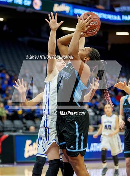 Thumbnail 1 in Ramona vs. Caruthers (CIF State D5 Final) photogallery.