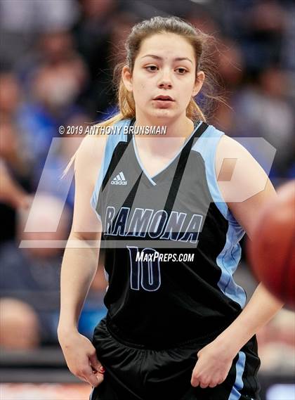 Thumbnail 3 in Ramona vs. Caruthers (CIF State D5 Final) photogallery.