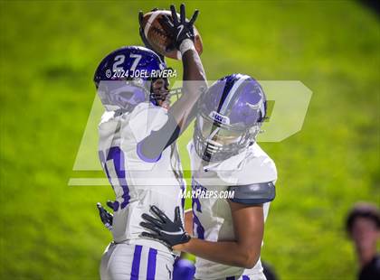 Thumbnail 3 in Morton Ranch @ Seven Lakes photogallery.