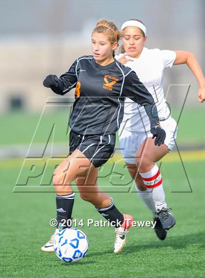 Thumbnail 1 in Bethlehem Central vs. North Rockland (NYSPHSAA Class AA Semifinal) photogallery.