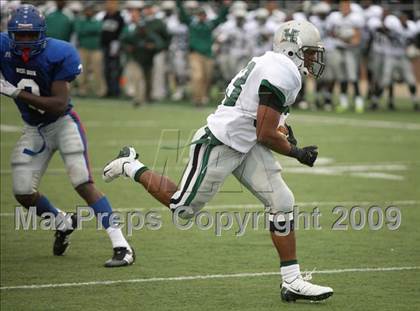 Thumbnail 3 in Hightower vs. West Brook (Texas 5A Region III Area Playoffs) photogallery.