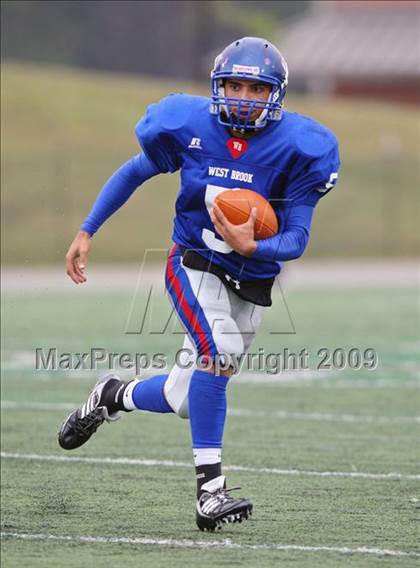 Thumbnail 3 in Hightower vs. West Brook (Texas 5A Region III Area Playoffs) photogallery.