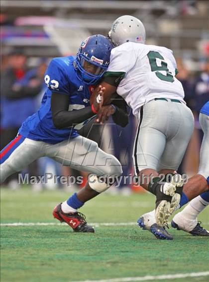Thumbnail 1 in Hightower vs. West Brook (Texas 5A Region III Area Playoffs) photogallery.