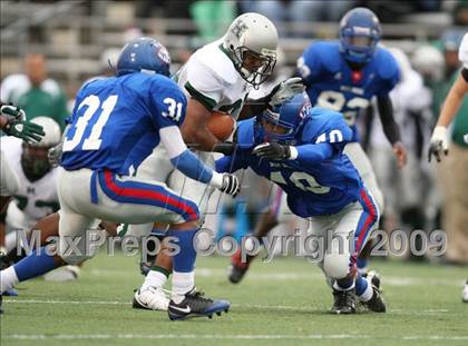 Thumbnail 1 in Hightower vs. West Brook (Texas 5A Region III Area Playoffs) photogallery.